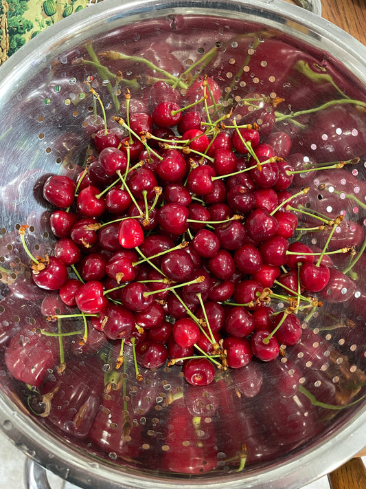 Cherries (Sweet) (per lb)