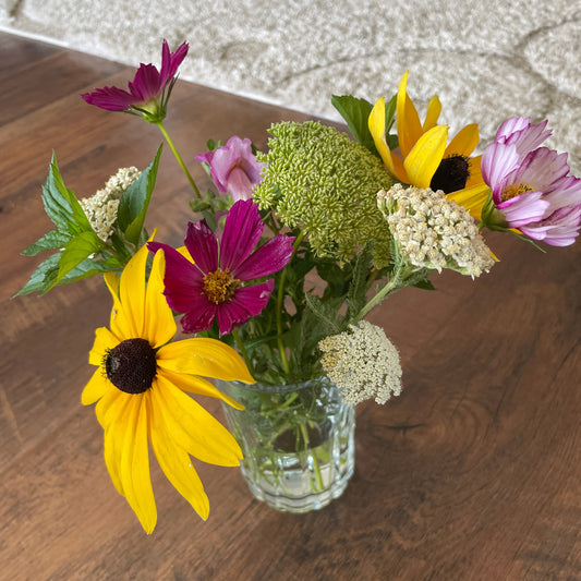 Bitty Flower Bouquet - (ea)